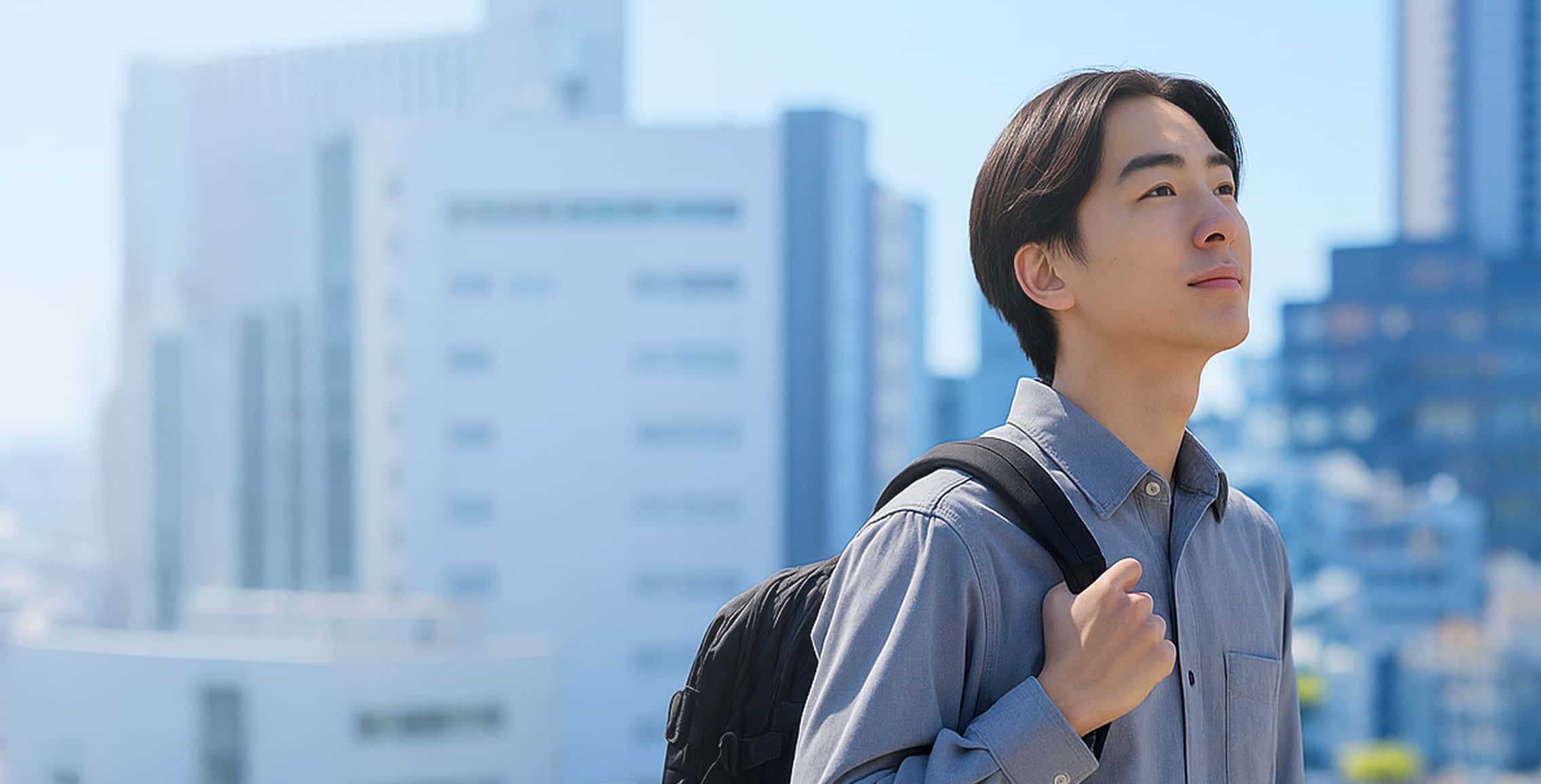 転職サポートを受ける若手ビジネスパーソン